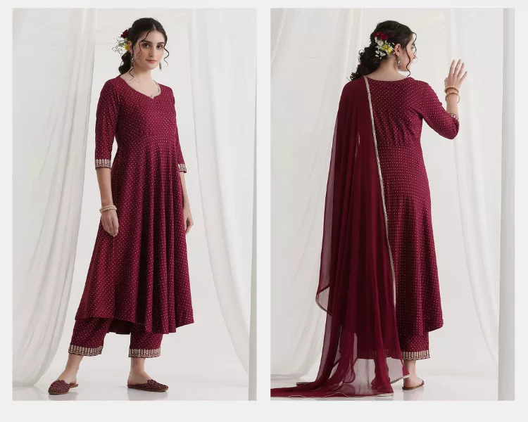 女性用マルーンエスニッククルタセット ポルカドットプリント  - Summer Clothing Pakistan のレビューと価格