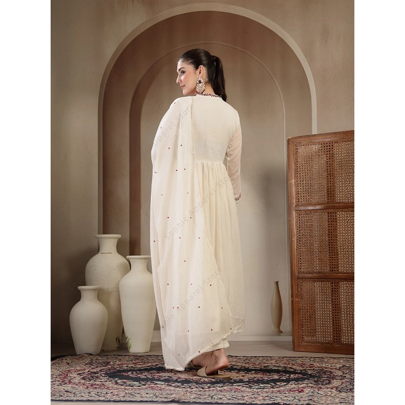 白い綿のアナルカリクルティセット、パンツとデュパタ付き、花柄 - Summer Clothing Pakistan のレビューと価格